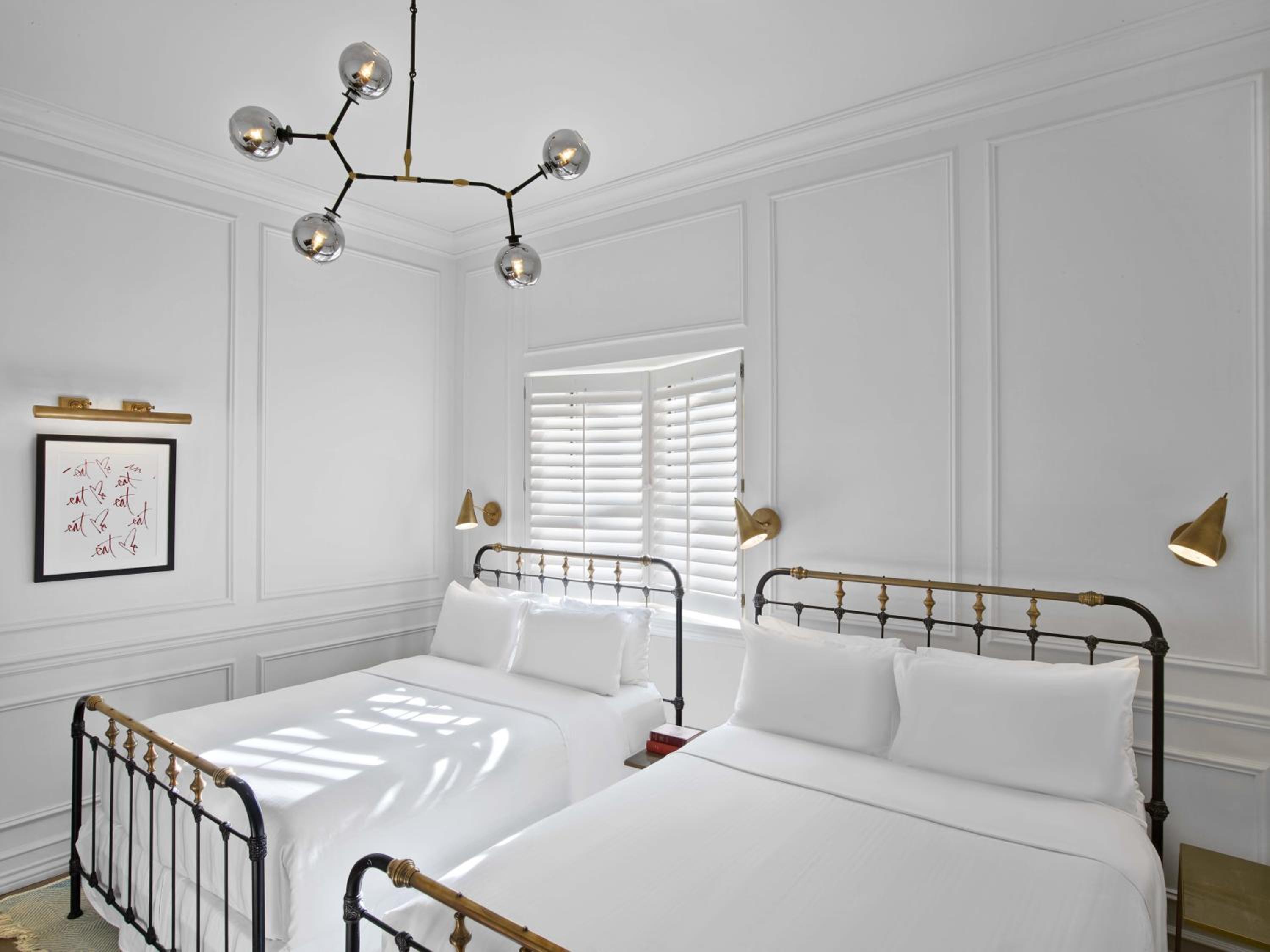 غرفة بريميوم بسريرين كوين، Life Hotel New York 3/6