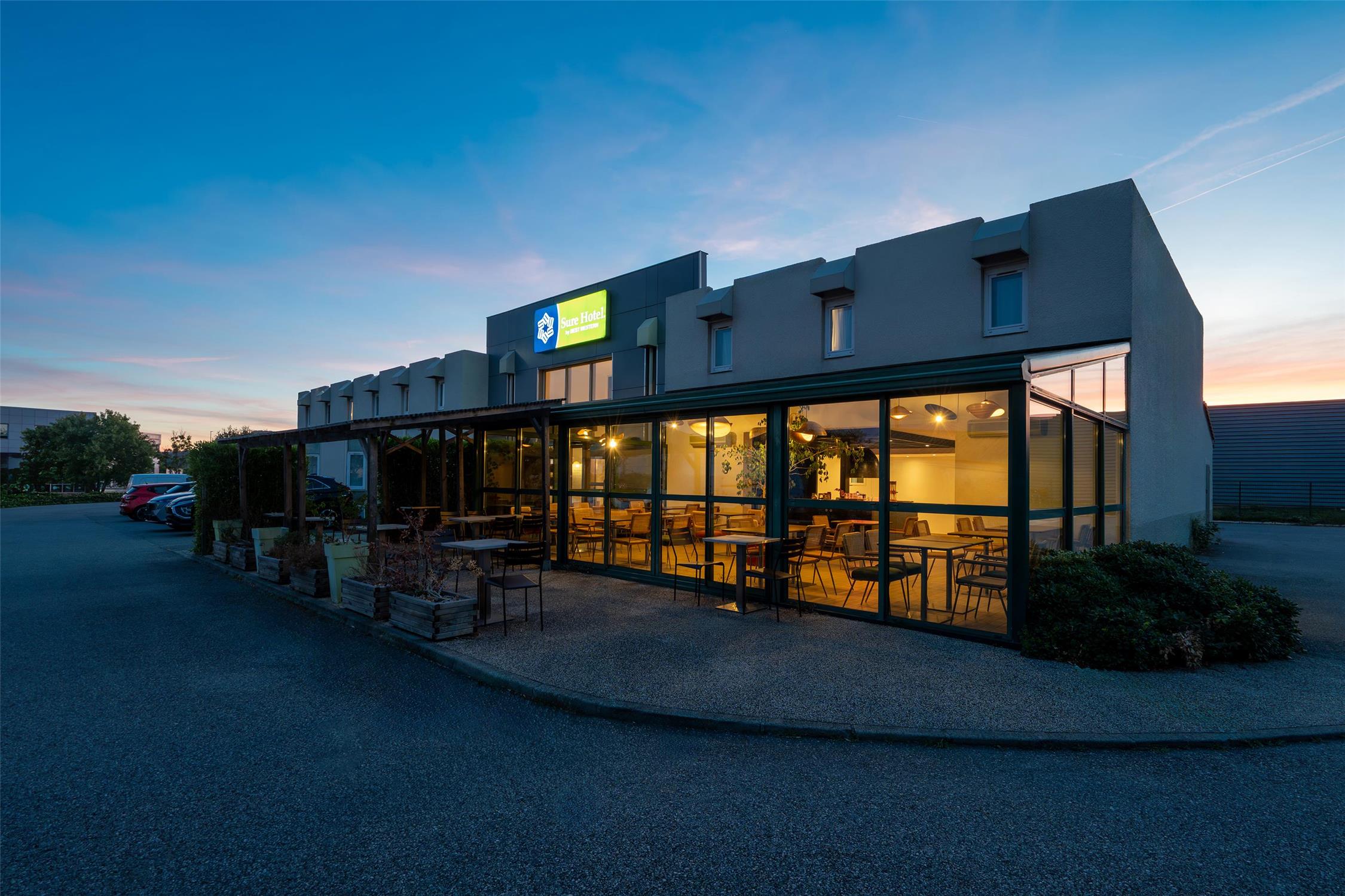 Sure Hotel by Best Western Valence Nord 4/30