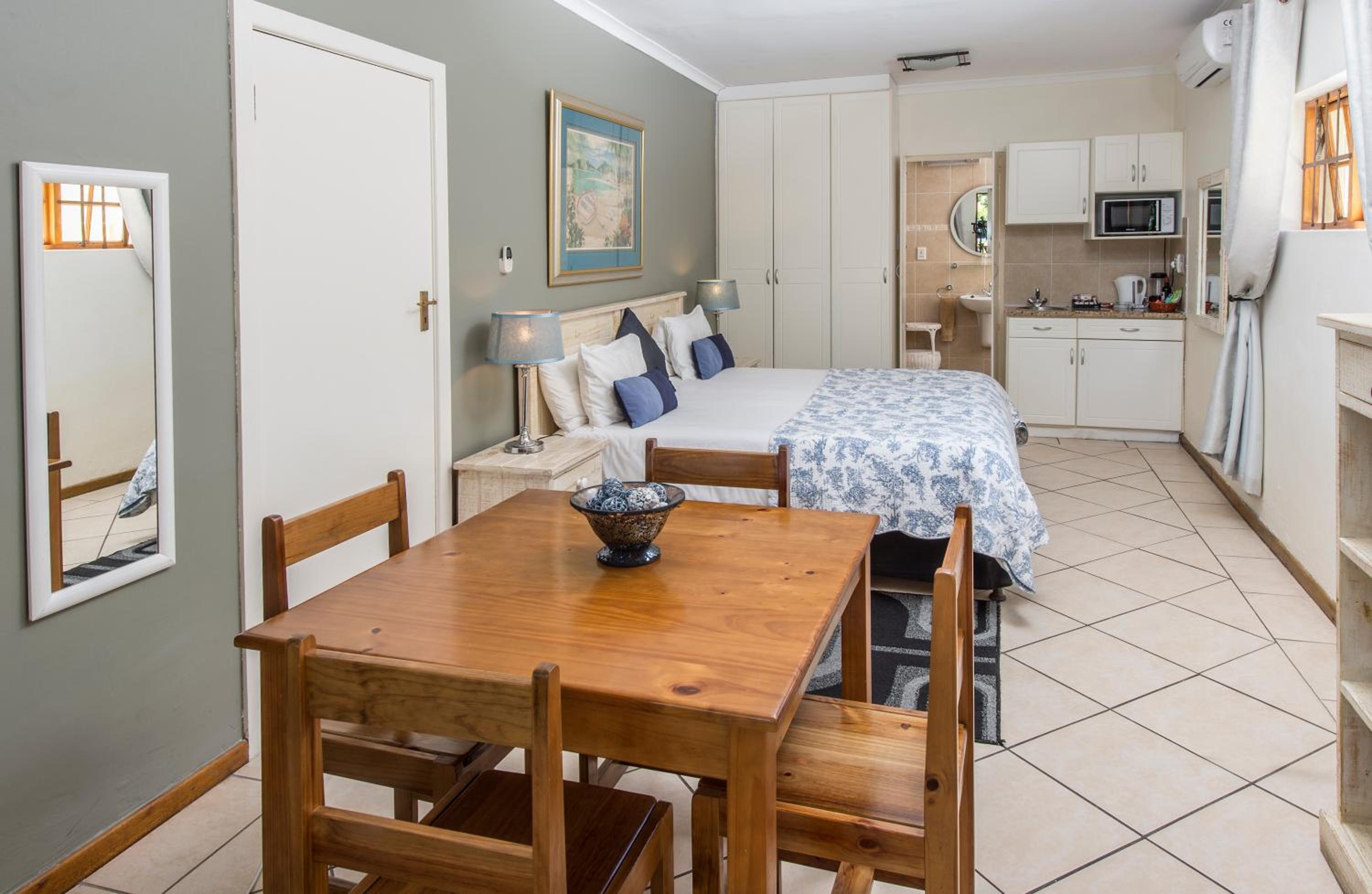 Algoa Guesthouse (Summerstrand) 12/58
