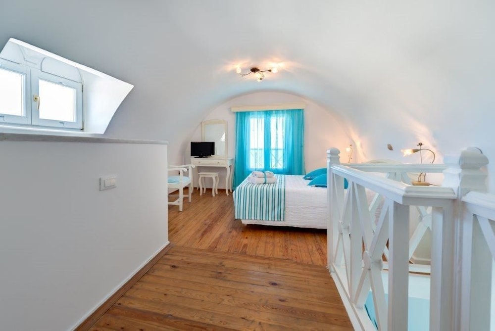 Ellinon Thea Boutique Hotel 16/72