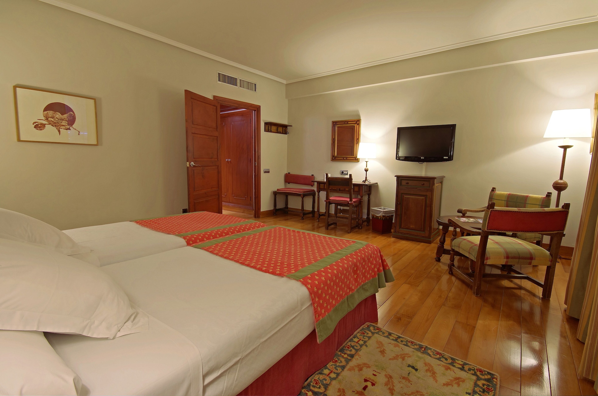 Standard, Twin Beds