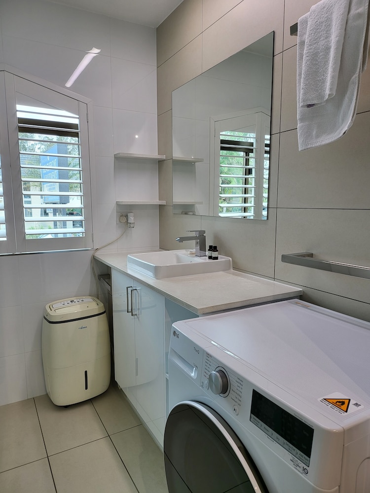 Byron Bay Beachfront Apartments 49/50