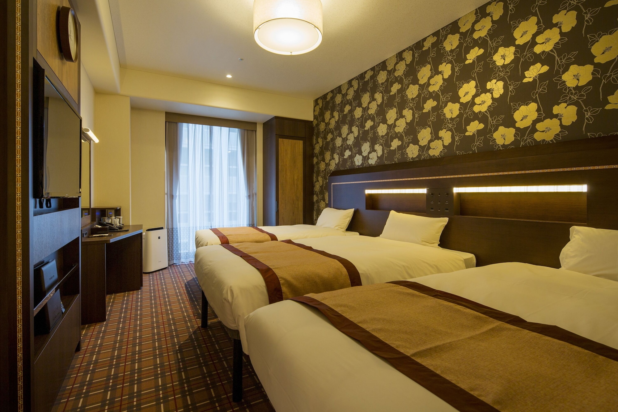 Triple Room
