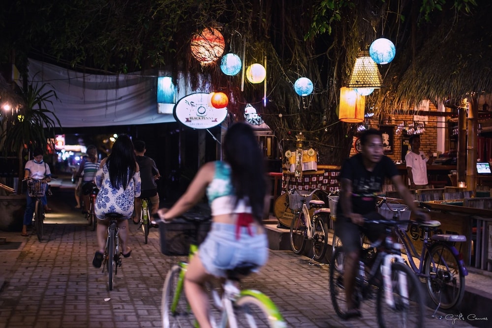 Gili Sands Hotel & Bar 55/66