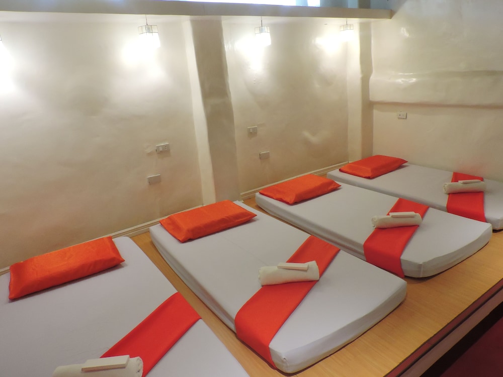 Orange Mangrove Pension House by SMS Hospitality 44/60