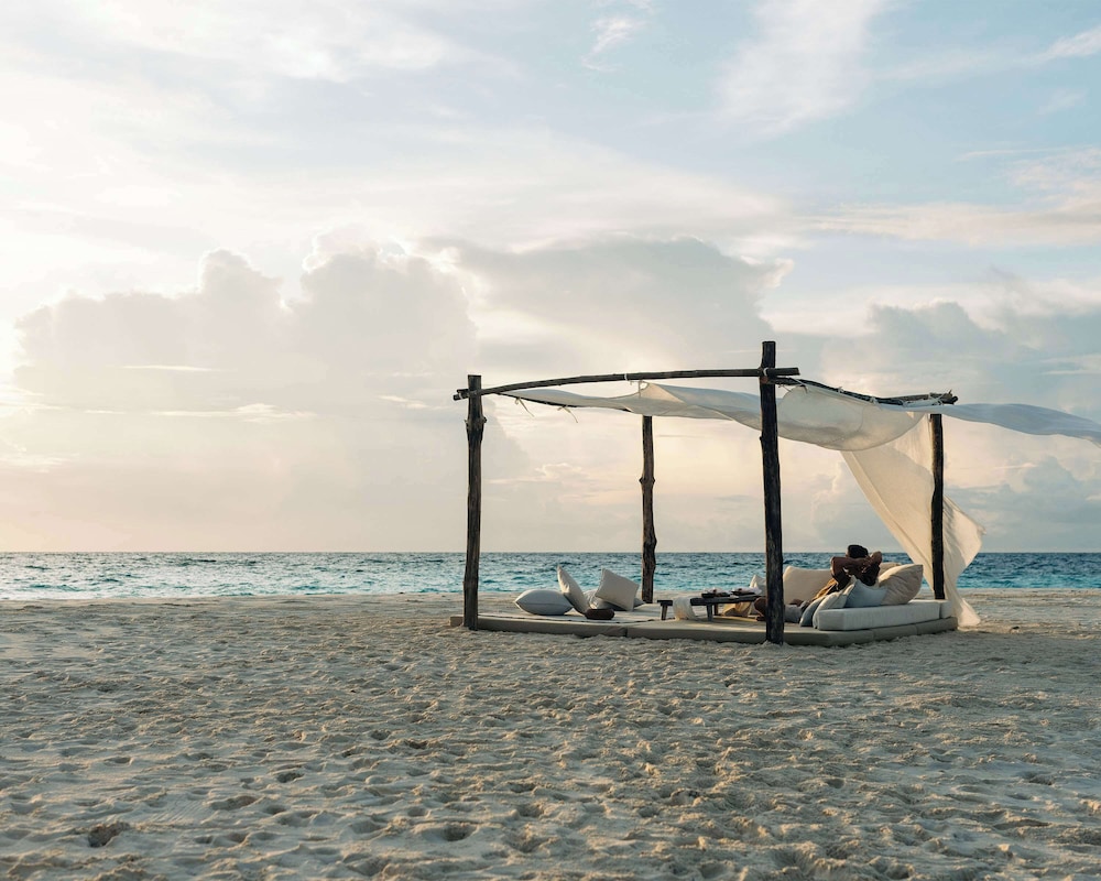 Park Hyatt Maldives Hadahaa 71/75