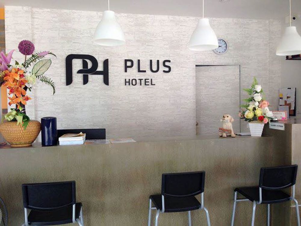Plus Hotel 10/45