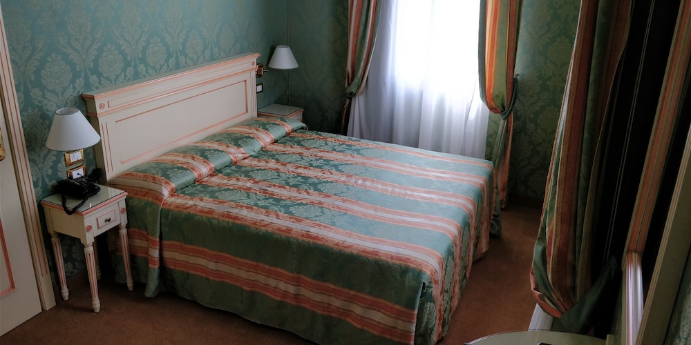 غرفة كلاسيكية ثلاثية، Hotel Villa Delle Palme 7/10