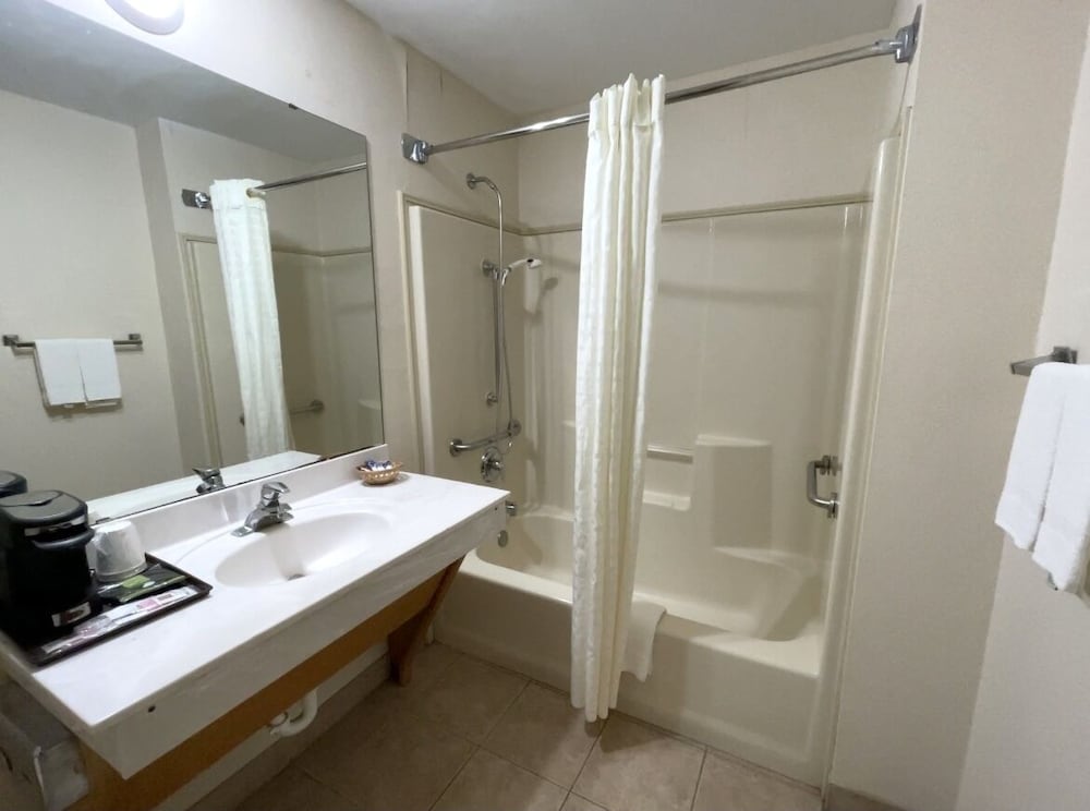 Quality Inn & Suites Kilgore-Longview 55/60