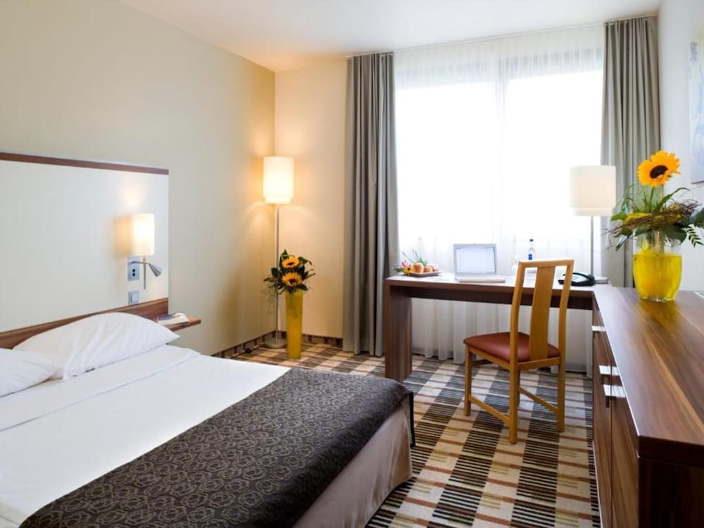 Sunday Hotel Saarbrucken Sud 15/44