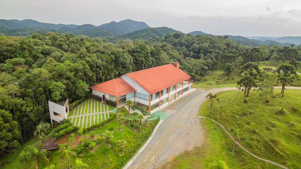 HOTEL FAZENDA DONA FRANCISCA 38/50