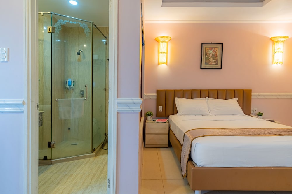 Fortune 1127 Hotel 14/35