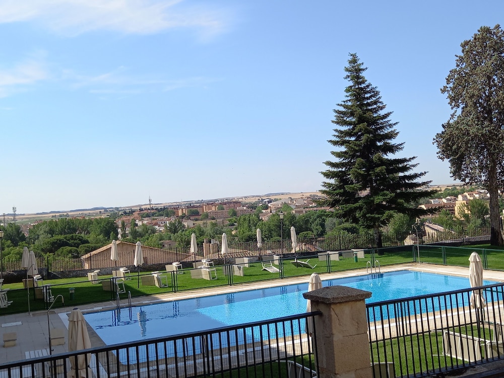 Parador De Zamora 42/50