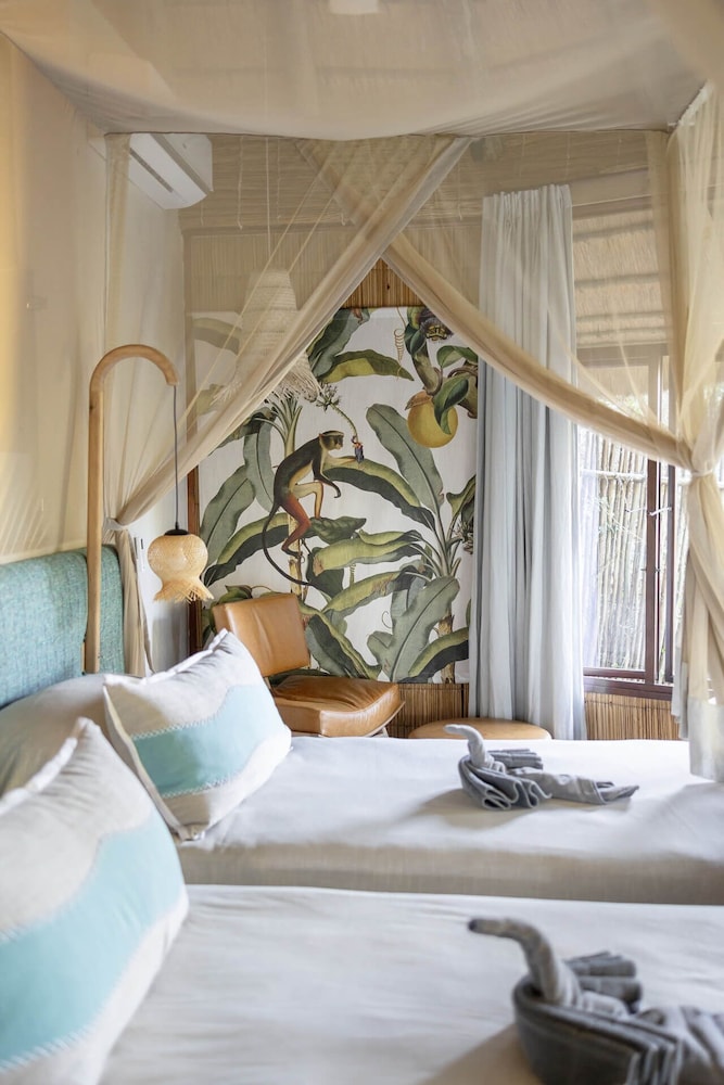 Thonga Beach Lodge 8/50