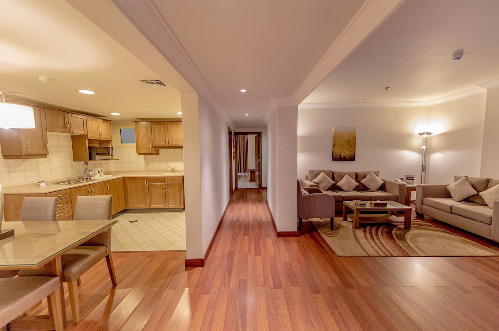 جولدن تيوليب بريدة(Golden Tulip Buraidah Al Qassim Hotel) 33/50