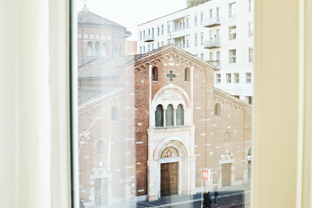 Aiello Rooms - San Babila 4/61