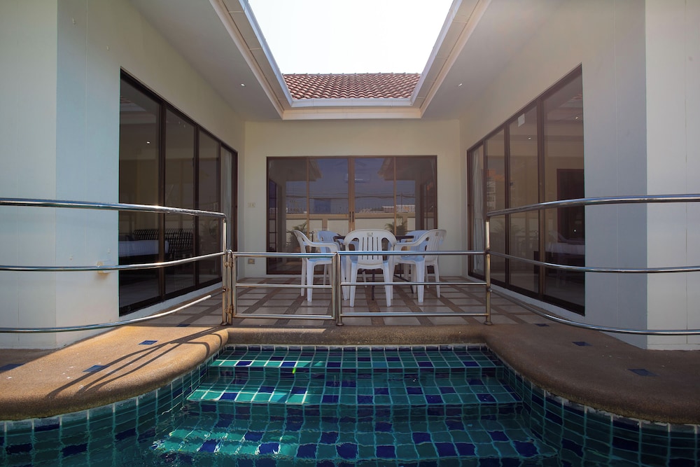 Magic Villa Pattaya 30/62