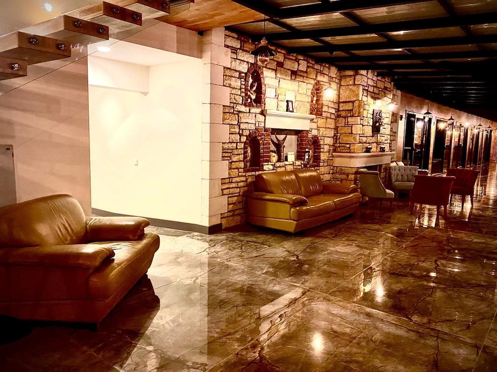 Victoria Hotel & Lounge Foça 30/42
