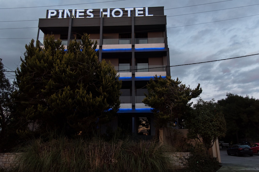 Pines Hotel - Adults Only 5/36