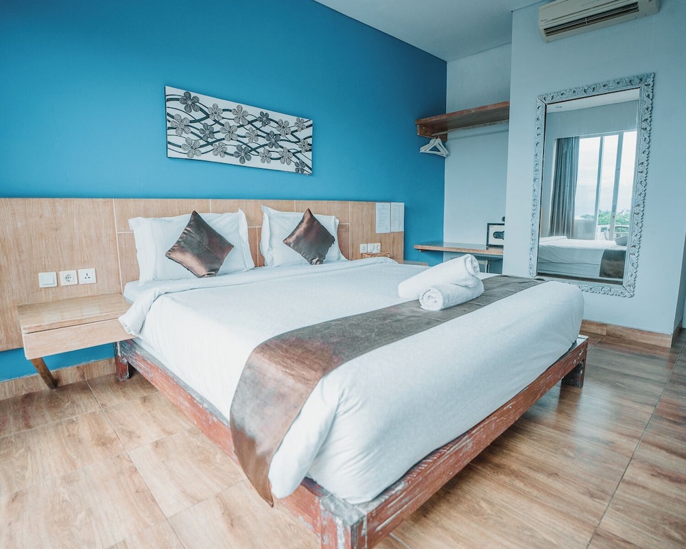 THE TANIS BEACH RESORT NUSA LEMBONGAN 9/27