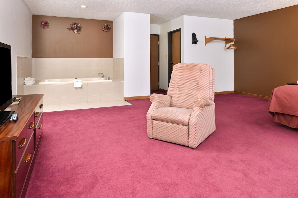 Americas Best Value Inn Beardstown 13/16