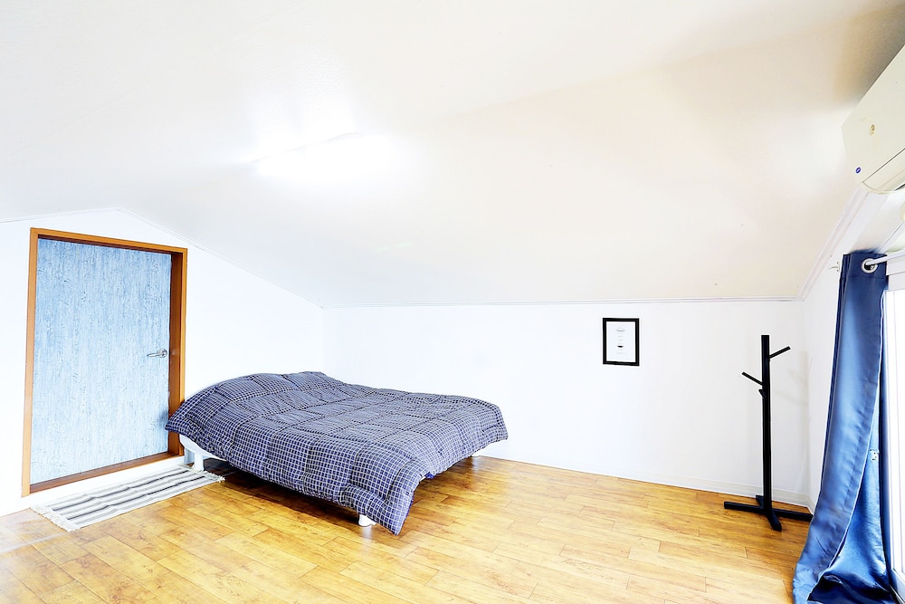 Jeju Beach House 13/32
