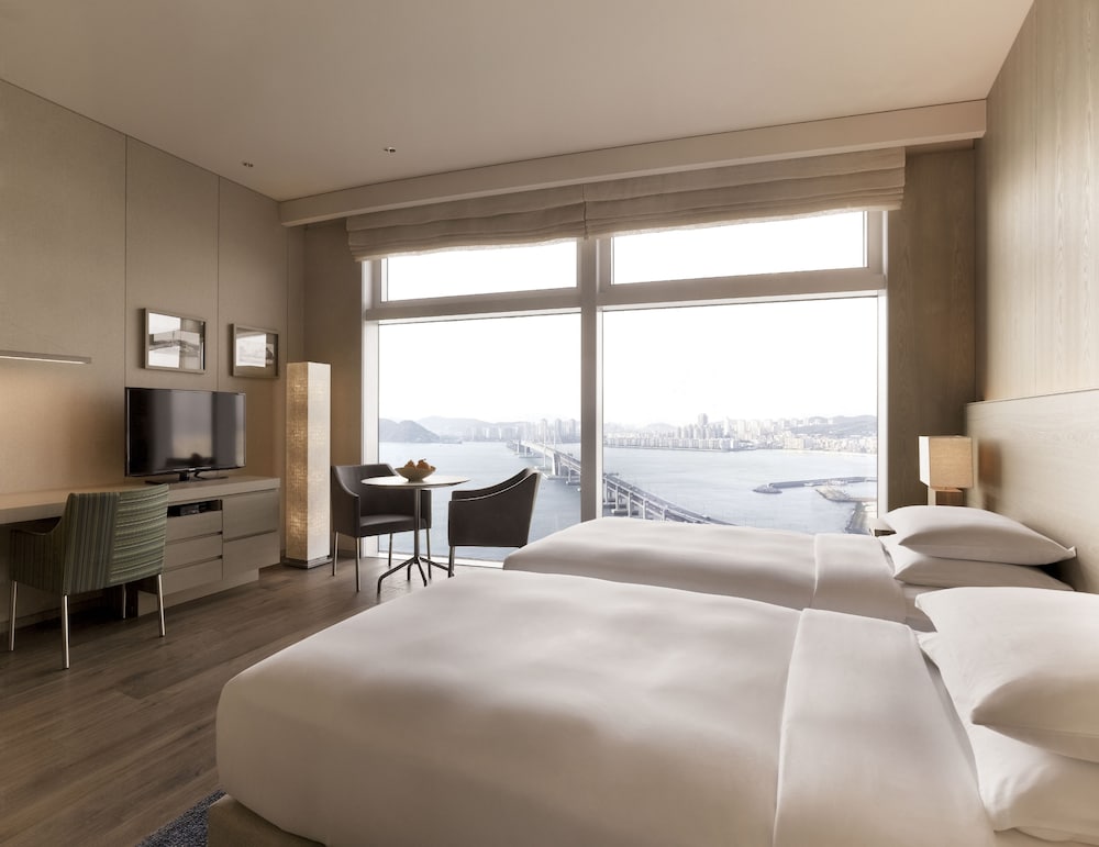 Park Hyatt Busan 31/69