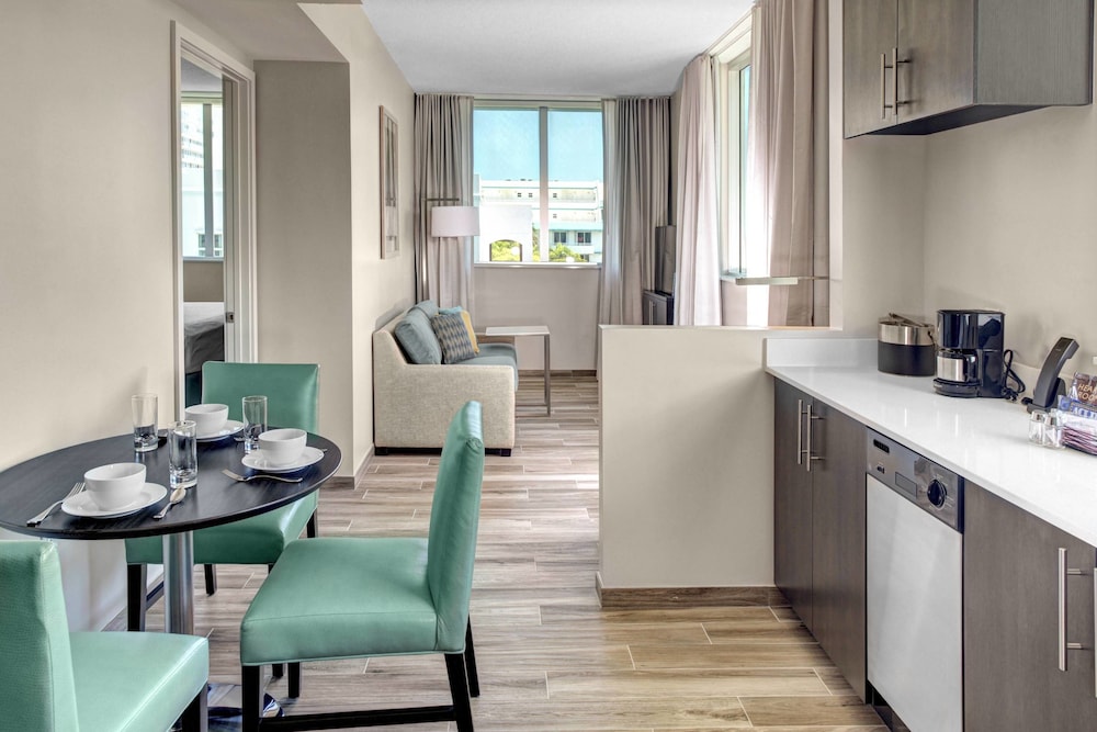 Residence Inn Miami Beach Surfside 39/63