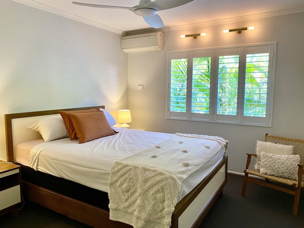 1 BEDROOM, PREMIUM, APARTMENT