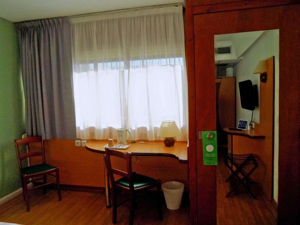 Travelodge Barcelona del Valles 39/55