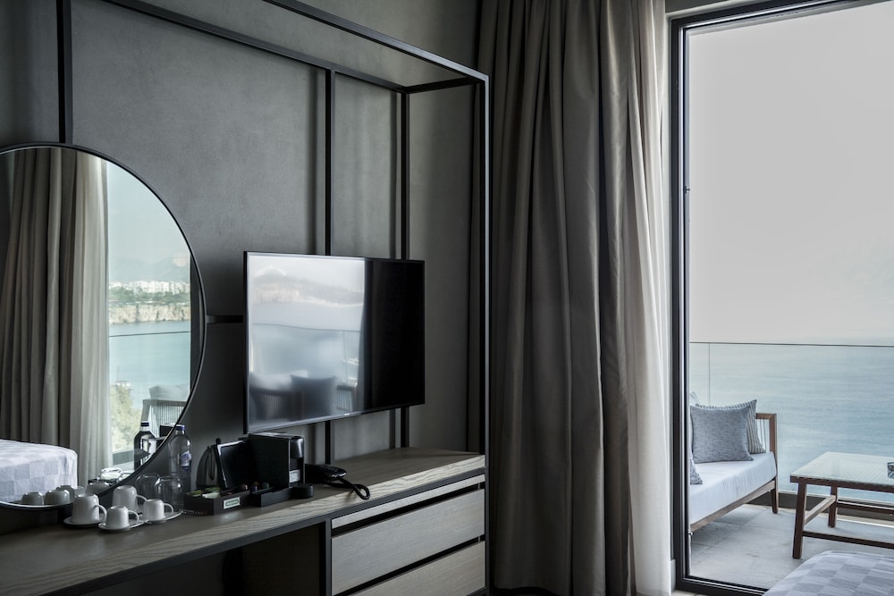 Perge Hotels - Adult Only 18 Plus 49/50