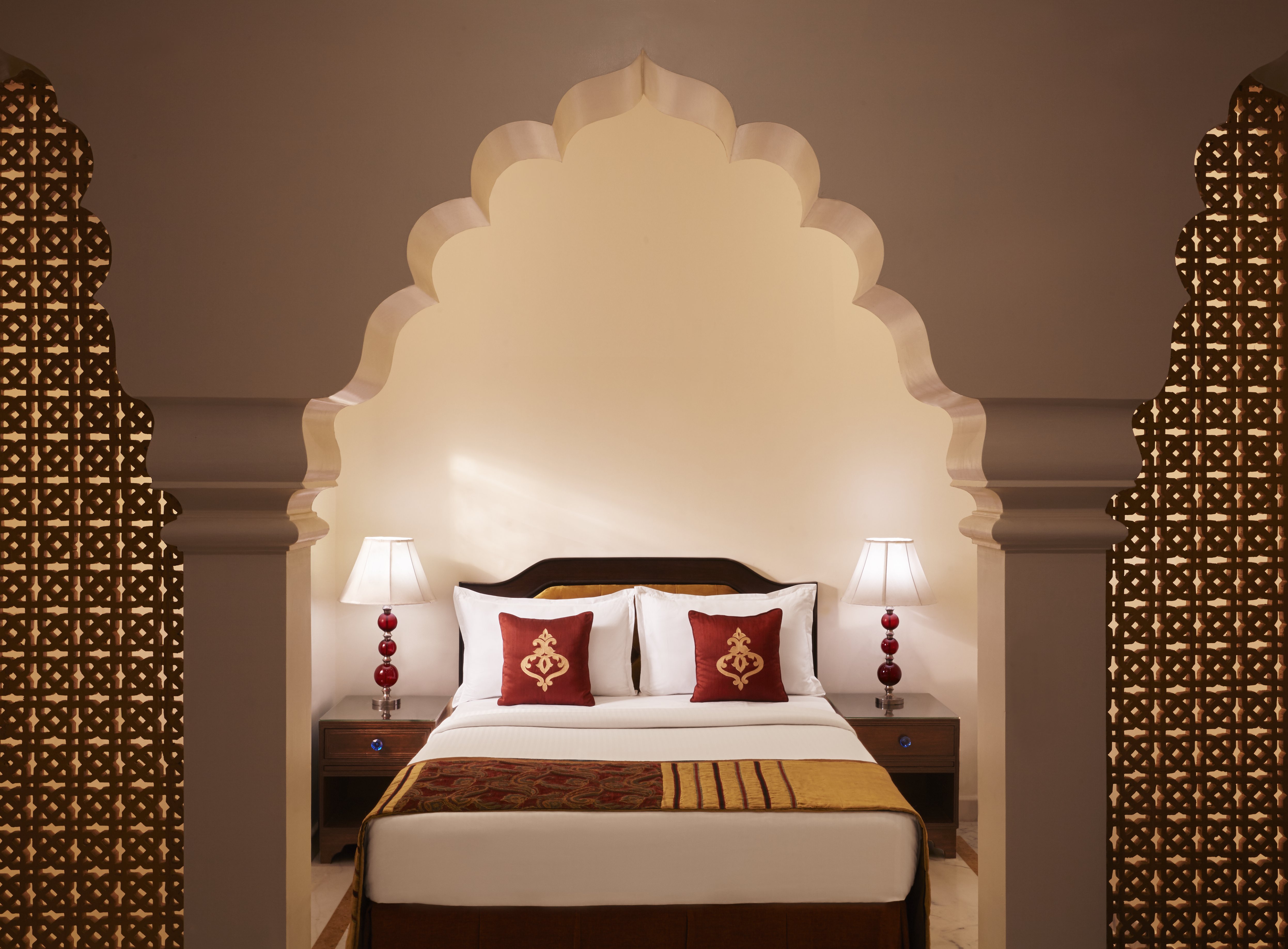 Jai Mahal Palace Jaipur 28/84