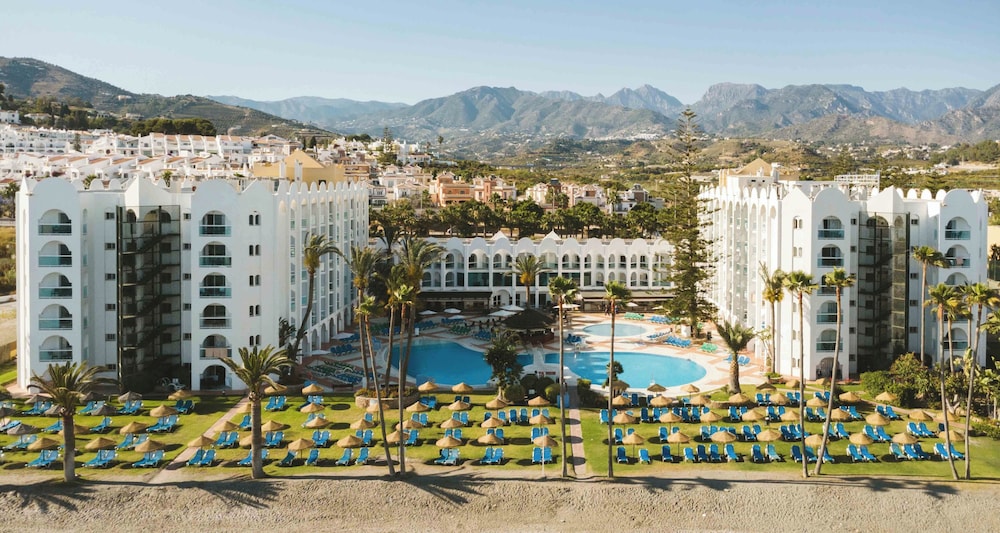 Ona Marinas de Nerja Spa Resort 66/72