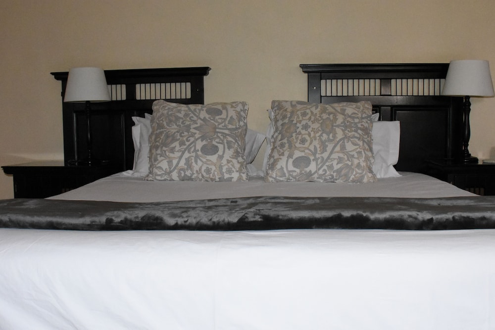 Batter Boys Boutique Hotel 18/50