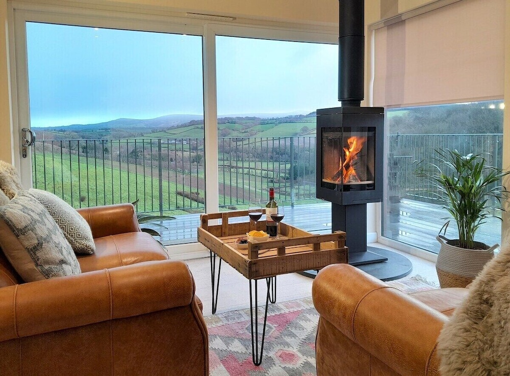 Lobhill Farmhouse 23/41