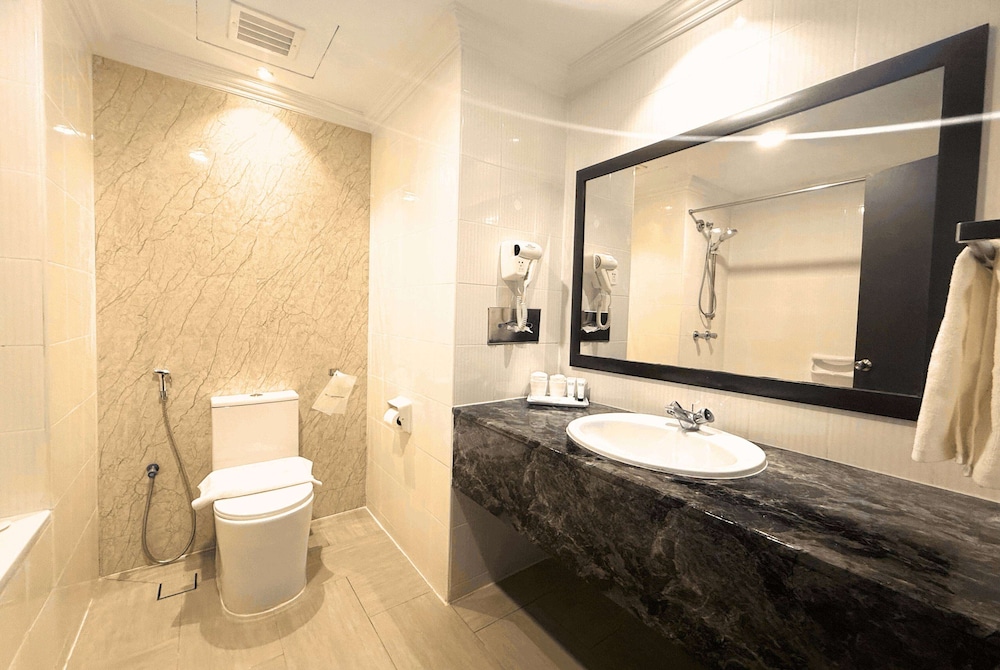 Howard Johnson By Wyndham Kuala Lumpur 118 64/66