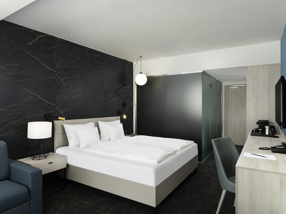 غرفة بريفيليج بسرير مزدوج مع أريكة، Mercure Tokaj Center 4/10