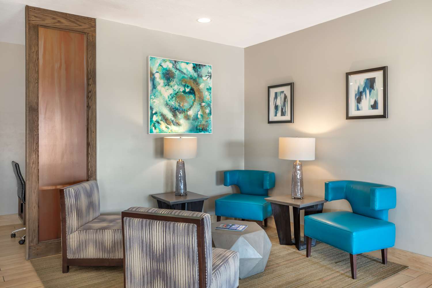 Best Western Club House Inn & Suites 25/34