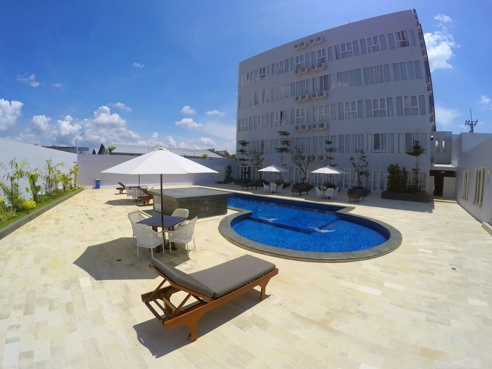 Azana Style Hotel Pamekasan Madura 37/39
