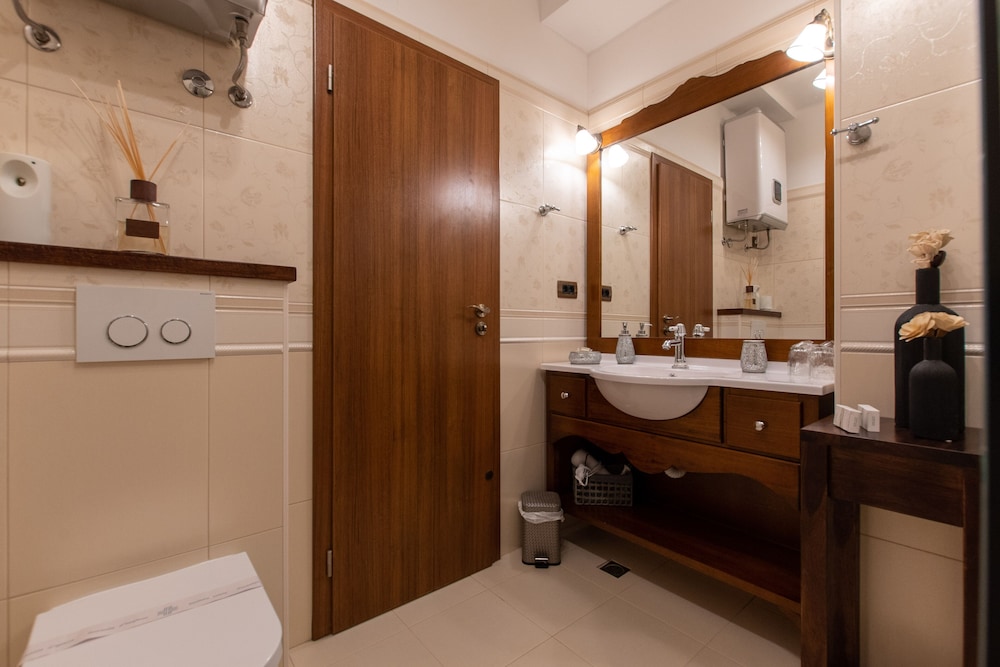 Unique Luxury Rooms 62/66