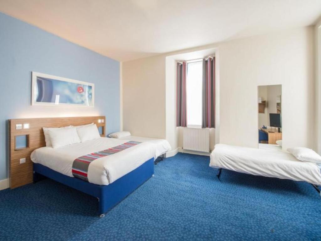 Travelodge Tunbridge Wells 4/14