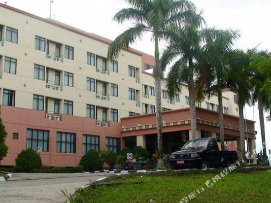 Bintang Sintuk Hotel 5/23