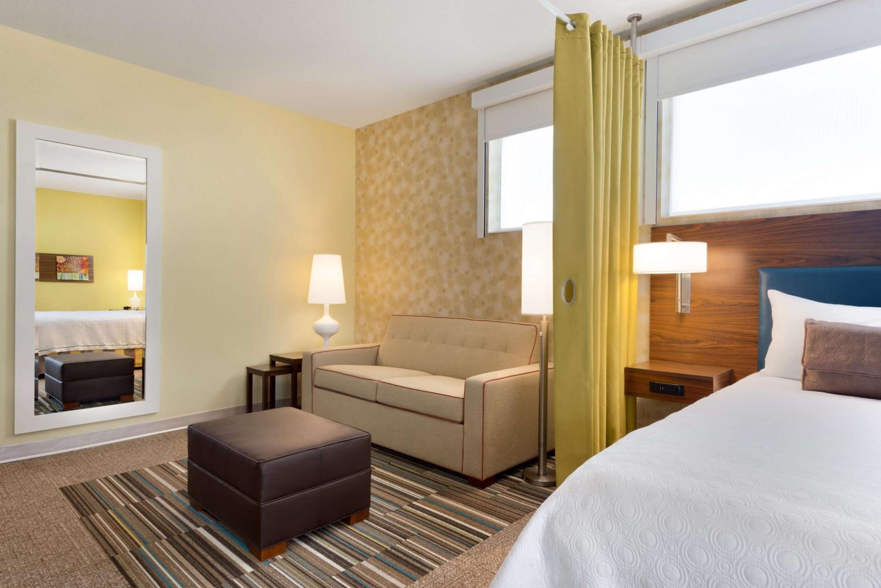 Room at Home2 Suites By Hilton Cleveland/Beachwood, BEACHWOOD - OH