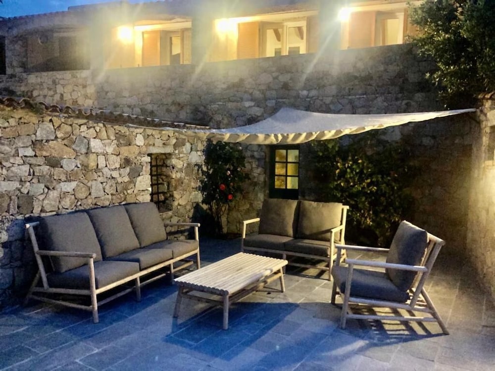 HOTEL CASA ROSSA 44/72