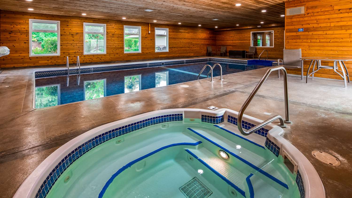 Best Western Sicamous Inn 10/30