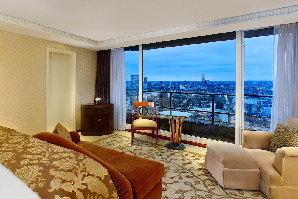 The Park Tower Knightsbridge, a Luxury Collection Hotel, London 34/60