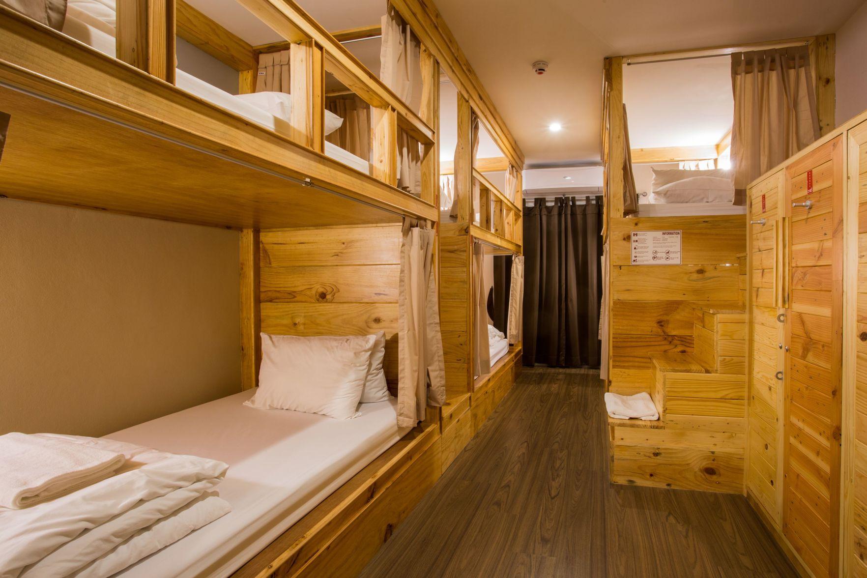 Female Dorm, Female Only, 6 Beds