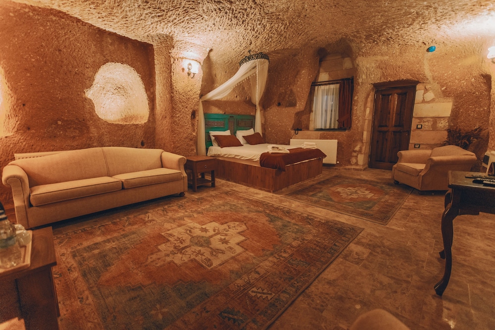 Zula Cave House 26/47