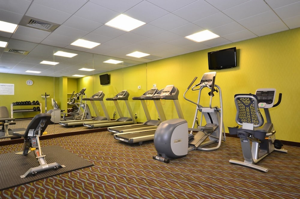Holiday Inn Express Boston South Brockton 41/78