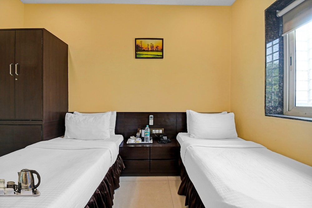 Townhouse 727 Hotel The Platinum 13/40